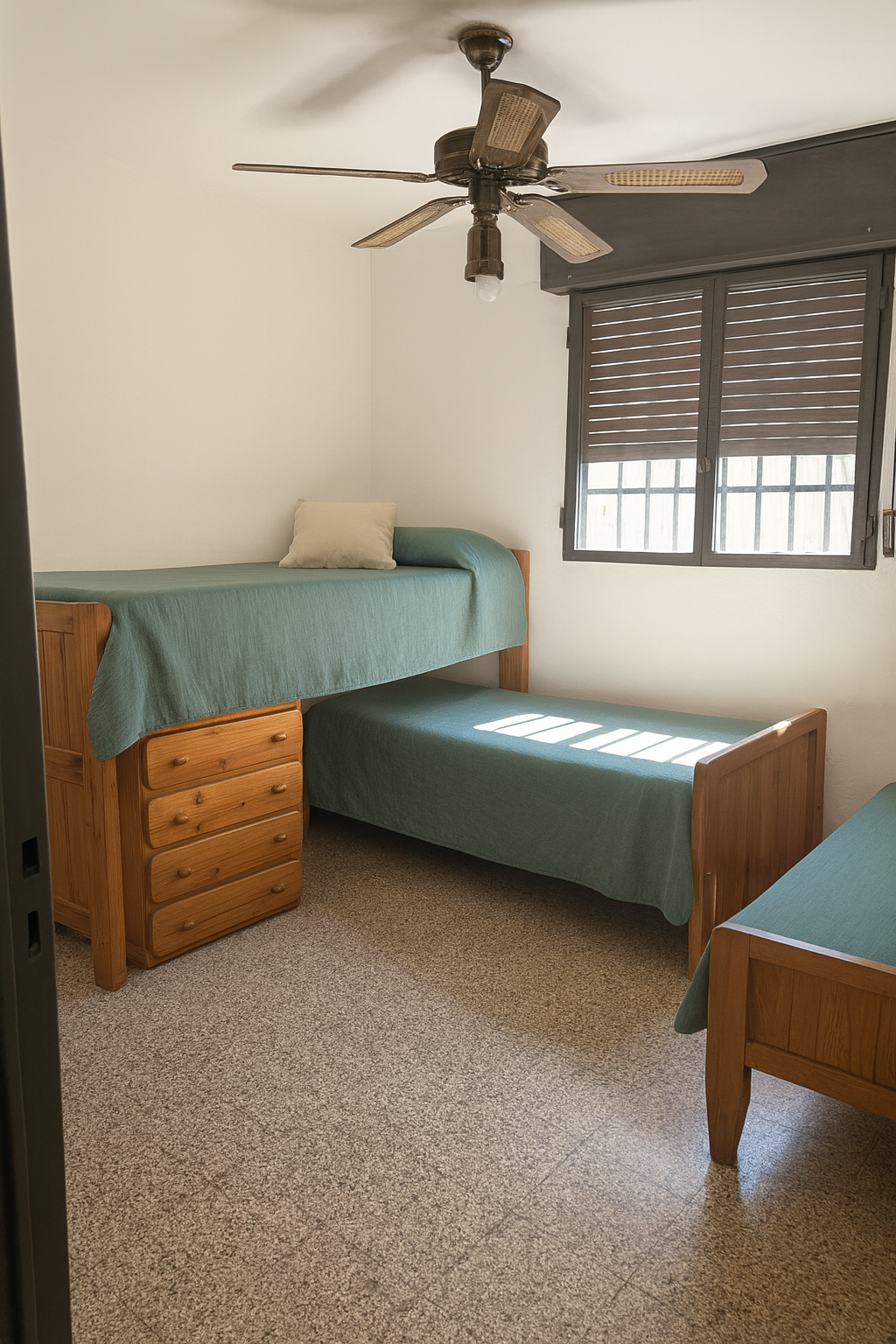 Oportunidad en Barrio Las Palmas: Casa con Departamento Independiente - Imagen 8